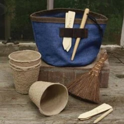 Regal Art & Gift Garden Kit (45062) -Home Lighting Store 45062scenemd